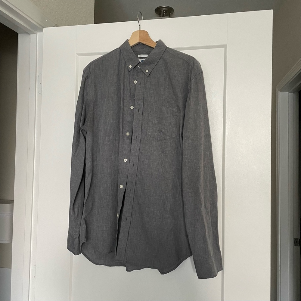 Old Navy Grey Button Down Slim